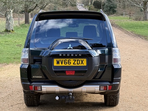 3.2 DI-DC SG3 SUV 5dr Diesel Auto 4WD Euro 6 LWB (187 ps)