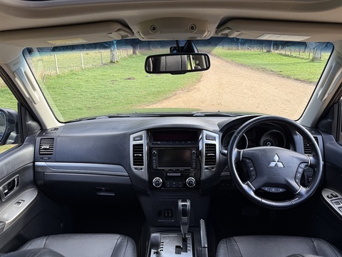 3.2 DI-DC SG3 SUV 5dr Diesel Auto 4WD Euro 6 LWB (187 ps)