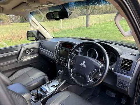 3.2 DI-DC SG3 SUV 5dr Diesel Auto 4WD Euro 6 LWB (187 ps)