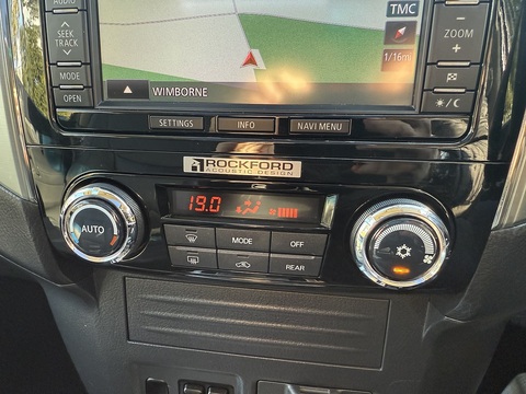 3.2 DI-DC SG3 SUV 5dr Diesel Auto 4WD Euro 6 LWB (187 ps)