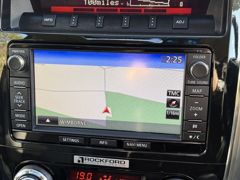 3.2 DI-DC SG3 SUV 5dr Diesel Auto 4WD Euro 6 LWB (187 ps)