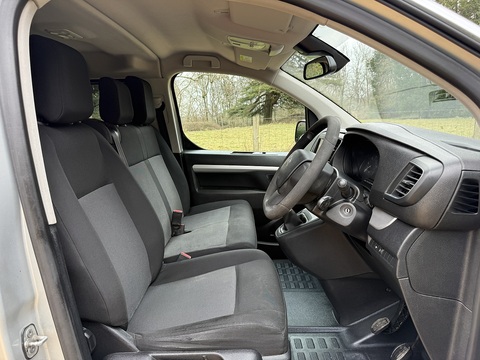 1.6 BlueHDi Business M MPV 5dr Diesel Manual MWB Euro 6 (s/s) (115 ps)