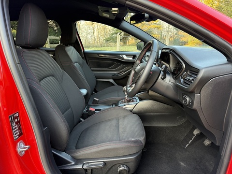 1.5 EcoBlue ST-Line Estate 5dr Diesel Manual Euro 6 (s/s) (120 ps)