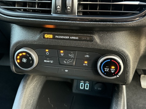 1.5 EcoBlue ST-Line Estate 5dr Diesel Manual Euro 6 (s/s) (120 ps)