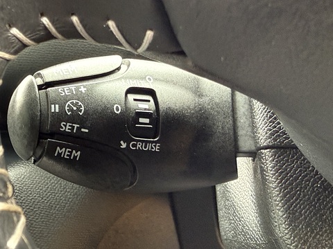 1.2 PureTech GPF Allure Hatchback 5dr Petrol Manual Euro 6 (s/s) (130 ps)