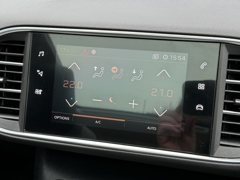 1.2 PureTech GPF Allure Hatchback 5dr Petrol Manual Euro 6 (s/s) (130 ps)