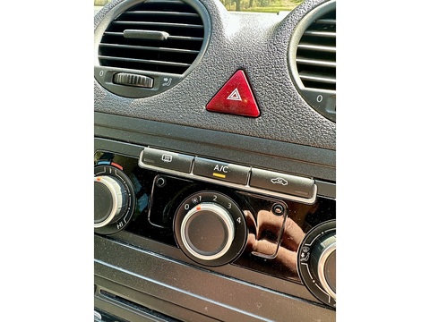 1.6 TDi C20 Maxi Combi Van 5dr Diesel Manual FWD (149 g/km, 101 bhp)