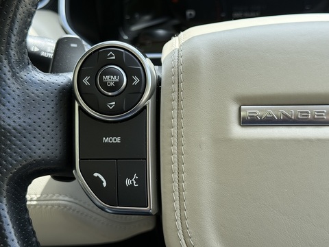 3.0 SD V6 Autobiography Dynamic SUV 5dr Diesel Auto 4WD Euro 6 (s/s) (306 ps)