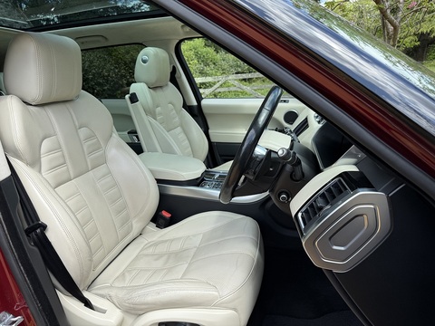 3.0 SD V6 Autobiography Dynamic SUV 5dr Diesel Auto 4WD Euro 6 (s/s) (306 ps)