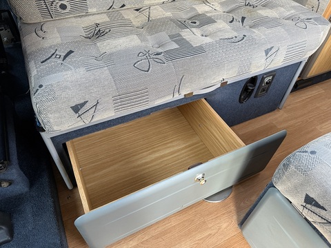 Volkswagen Transporter T4 2.5 Van Conversion Manual Diesel