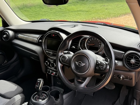 2.0 Cooper SD Hatchback 3dr Diesel Auto Euro 6 (s/s) (170 ps)