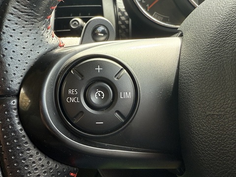 2.0 Cooper SD Hatchback 3dr Diesel Auto Euro 6 (s/s) (170 ps)