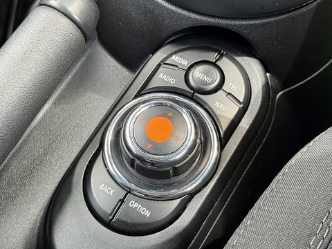 2.0 Cooper SD Hatchback 3dr Diesel Auto Euro 6 (s/s) (170 ps)