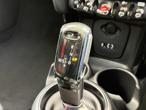 2.0 Cooper SD Hatchback 3dr Diesel Auto Euro 6 (s/s) (170 ps)