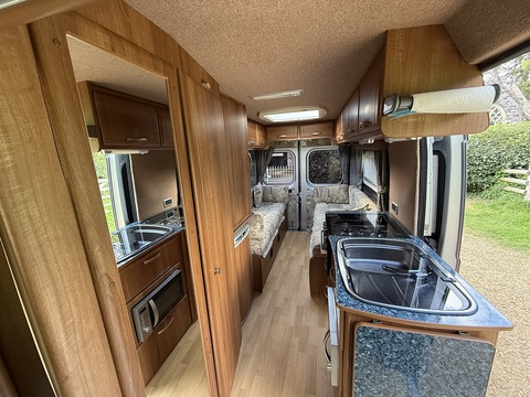 2 Berth 3.0 2dr Camper Manual Diesel Motorhome