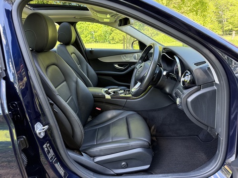 2.1 C220d Sport (Premium Plus) Saloon 4dr Diesel G-Tronic+ Euro 6 (s/s) (170 ps)