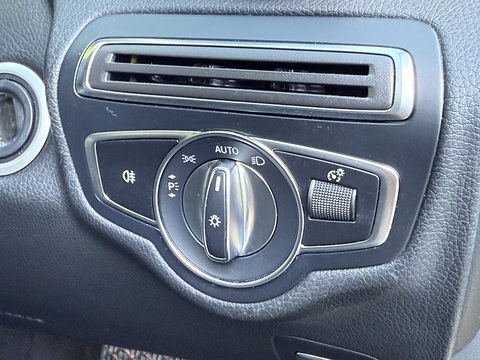 2.1 C220d Sport (Premium Plus) Saloon 4dr Diesel G-Tronic+ Euro 6 (s/s) (170 ps)