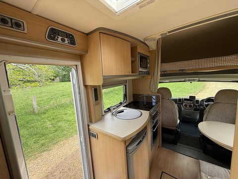 4 Berth 4 Belts 2.3 Motorhome Manual Diesel