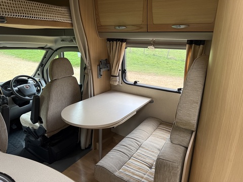 4 Berth 4 Belts 2.3 Motorhome Manual Diesel
