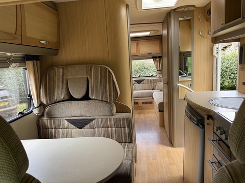 4 Berth 4 Belts 2.3 Motorhome Manual Diesel