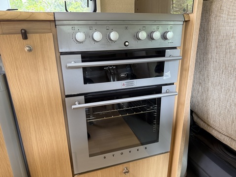 4 Berth 4 Belts 2.3 Motorhome Manual Diesel