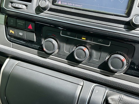 BiTDI T32 BlueMotion Tech Highline 2.0 4dr Combi Van Automatic Diesel