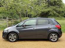 Kia Venga 4