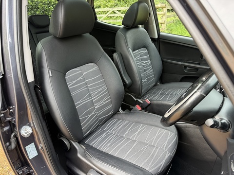 1.6 4 MPV 5dr Petrol Auto Euro 6 (123 bhp)