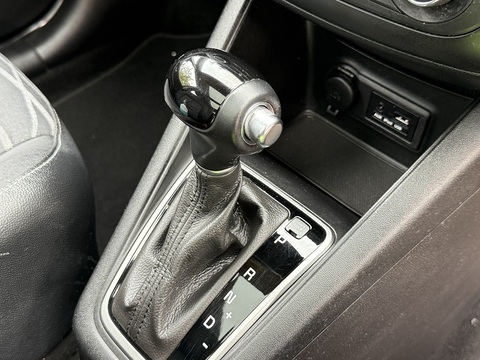 1.6 4 MPV 5dr Petrol Auto Euro 6 (123 bhp)