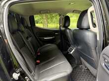 Mitsubishi L200 DI-D DC Barbarian