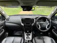 Mitsubishi L200 DI-D DC Barbarian