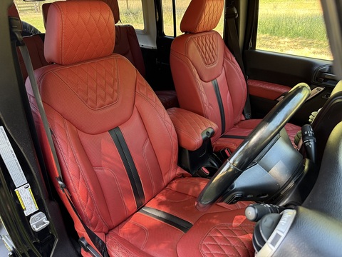 2.8 CRD Sahara SUV 4dr Diesel Auto 4WD Euro 5 (197 bhp)