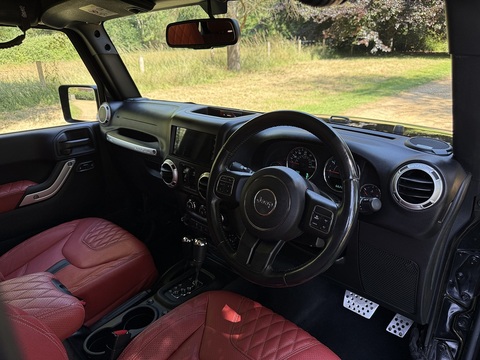 2.8 CRD Sahara SUV 4dr Diesel Auto 4WD Euro 5 (197 bhp)