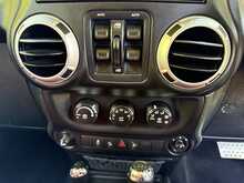 Jeep Wrangler CRD Sahara