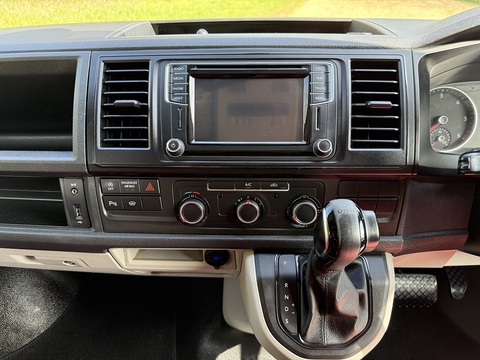 2.0 TDI T30 BlueMotion Tech Highline Panel Van 5dr Diesel DSG FWD LWB Euro 5 (s/s) (140 ps)