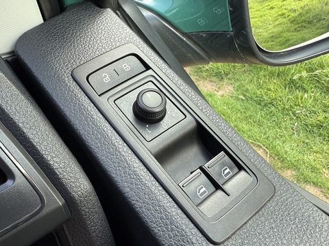 2.0 TDI T30 BlueMotion Tech Highline Panel Van 5dr Diesel DSG FWD LWB Euro 5 (s/s) (140 ps)