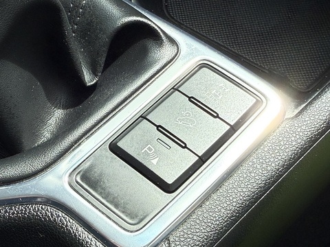 2.0 CRDi KX-4 SUV 5dr Diesel Manual AWD Euro 6 (182 bhp)