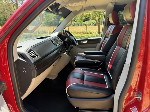 2.0 BiTDI T32 BlueMotion Tech Highline Kombi Double Cab 5dr Diesel Manual FWD SWB Euro 6 (s/s) (204 ps)