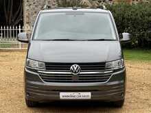Volkswagen Transporter Shuttle TDI S