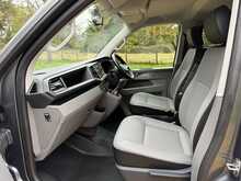 Volkswagen Transporter Shuttle TDI S