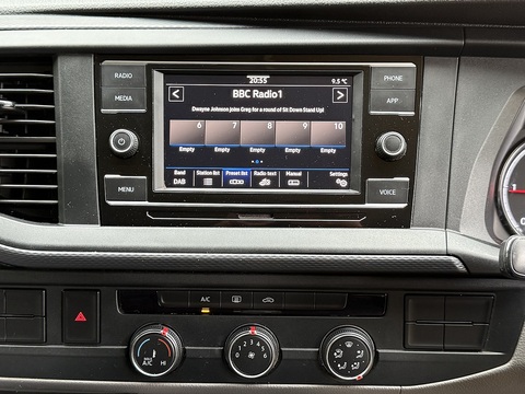 2.0 TDI S Minibus Double Cab 5dr Diesel Manual SWB Euro 6 (s/s) (110 ps)