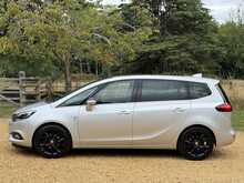 Vauxhall Zafira Tourer i Turbo Elite Nav