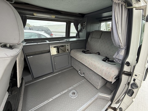 TD Special 888 2.5 4dr Pop Top Camper Manual Diesel