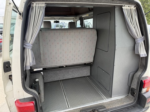 TD Special 888 2.5 4dr Pop Top Camper Manual Diesel