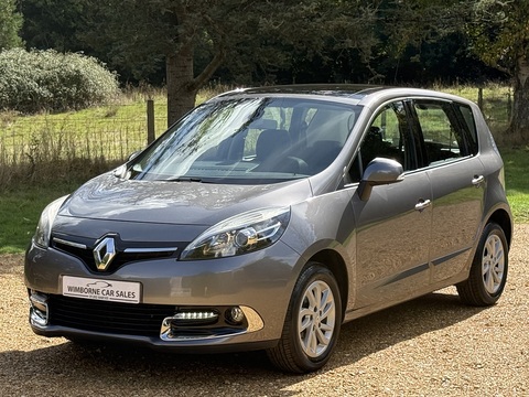 dCi ENERGY Dynamique TomTom MPV 1.5 Manual Diesel