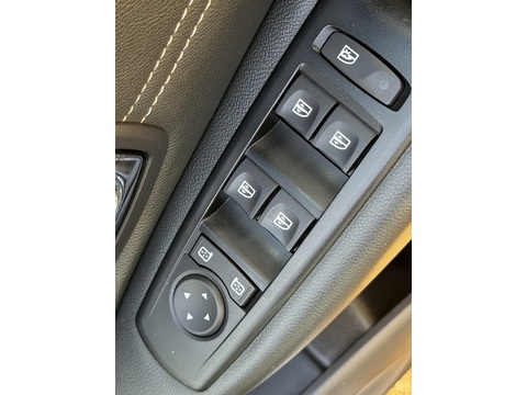 dCi ENERGY Dynamique TomTom MPV 1.5 Manual Diesel