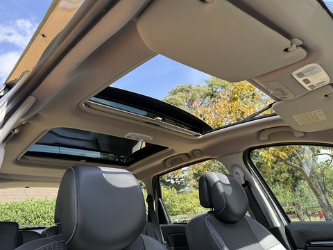 dCi ENERGY Dynamique TomTom MPV 1.5 Manual Diesel