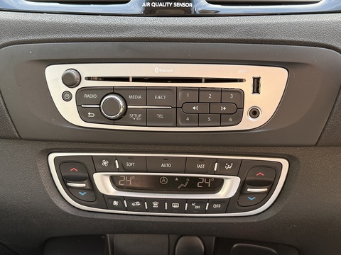 dCi ENERGY Dynamique TomTom MPV 1.5 Manual Diesel