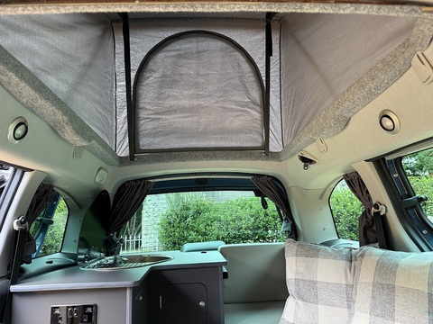 BlueHDi XTR 1.6 5dr Pop Top Camper Automatic Diesel