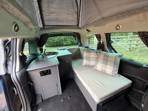 BlueHDi XTR 1.6 5dr Pop Top Camper Automatic Diesel